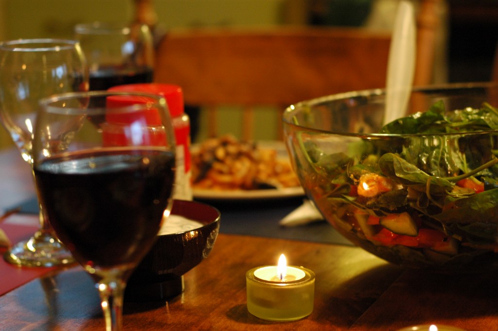 Moroccan_salad_and_wine