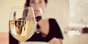 WOMAN DRINKING white WINE Thailand Huffington Post
